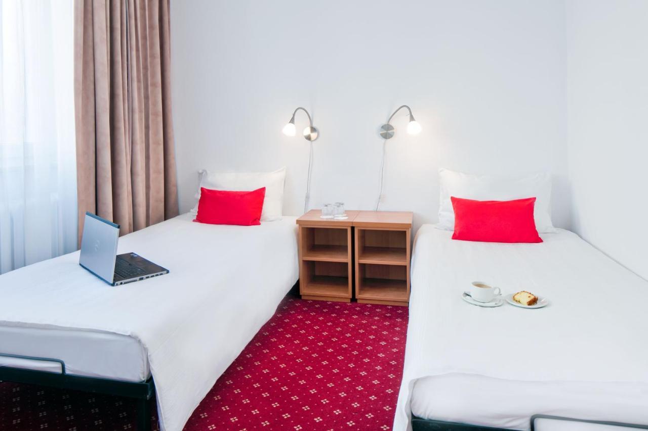 Aramis Hotel